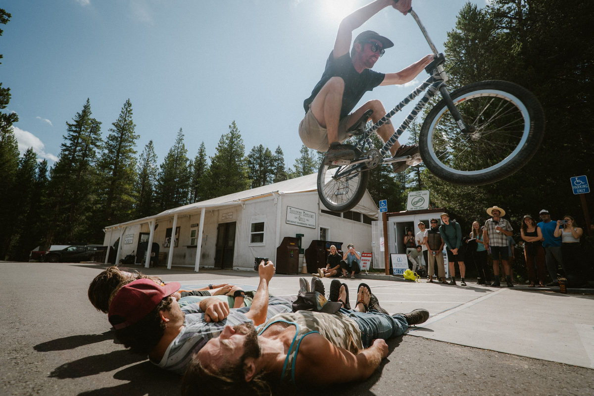 Tuolumne grill, bmx bix, jumping friends, tuolumne meadows grill
